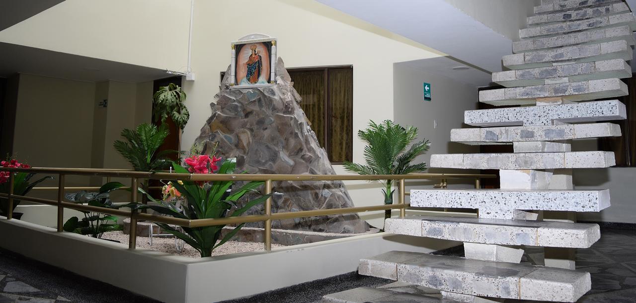 Hotel Reina Isabella Ipiales Esterno foto